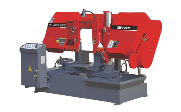 龙川GW4240双柱卧式带锯床